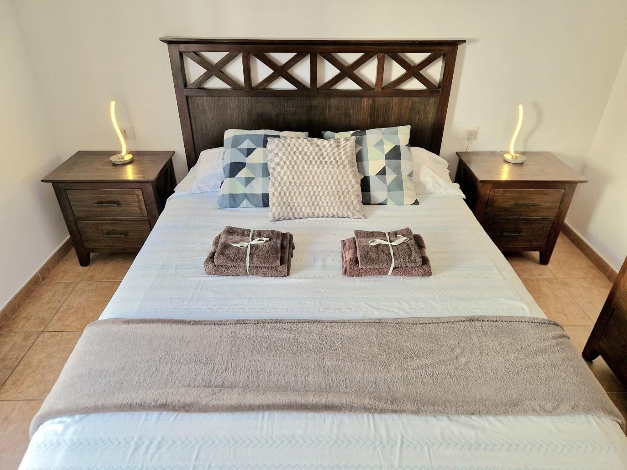 Spacious Independent Chalet Next The Airport - Sea Сан Исидро Екстериор снимка